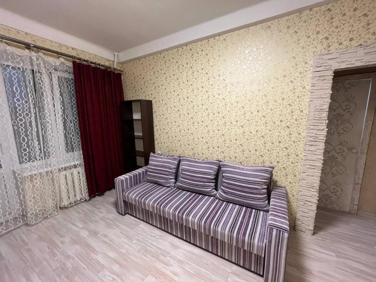2К Квартира Велика Васильківська 118, Палац Україна Киев Екстериор снимка